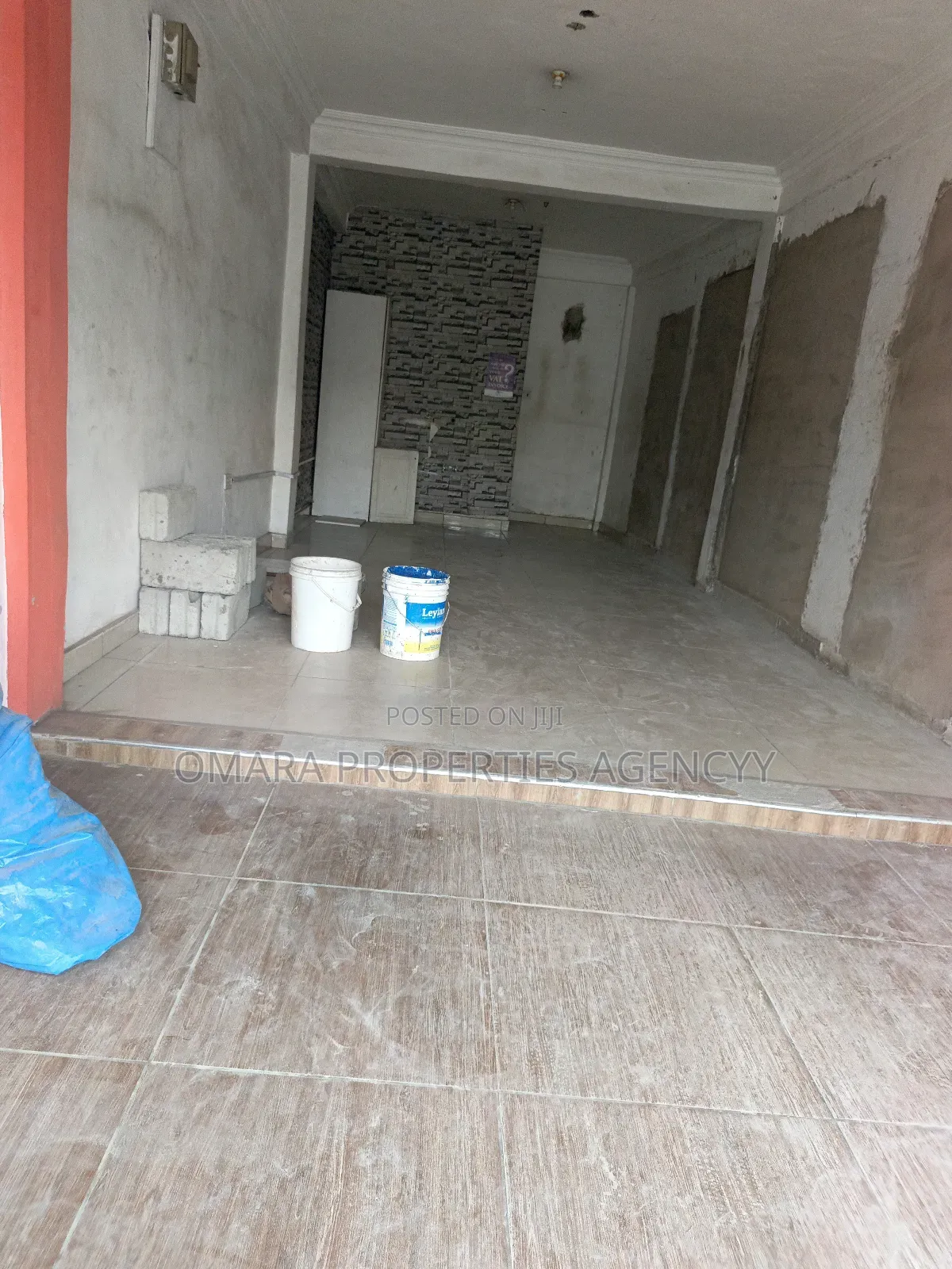 Spacious Shop for Rent