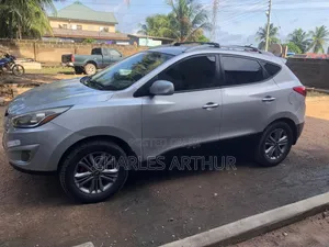 Hyundai Tucson GLS AWD 2013 Silver