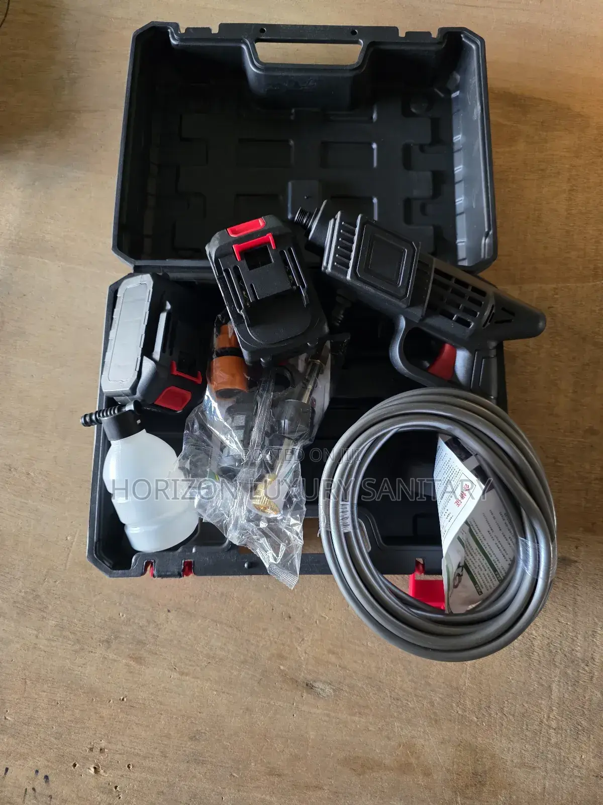 21v Wireless High-voltage Car Washing Rechargeable Gun