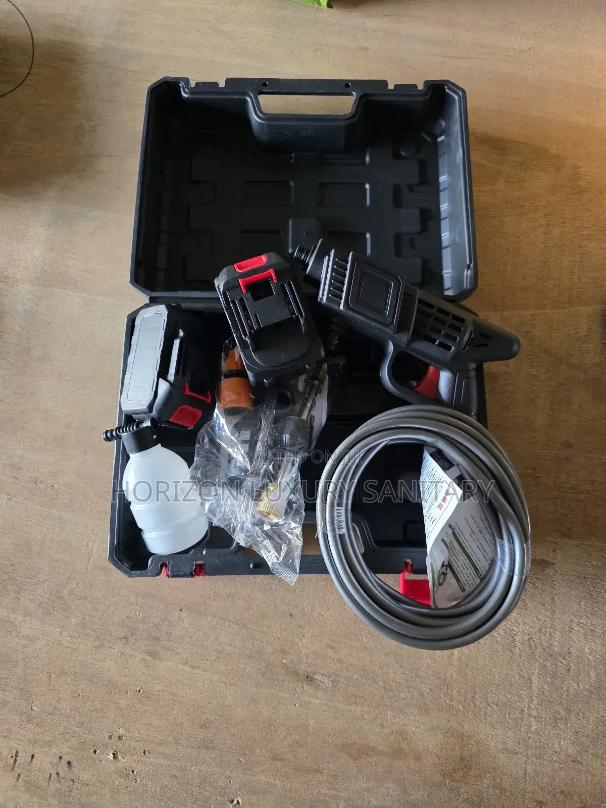 21v Wireless High-voltage Car Washing Rechargeable Gun