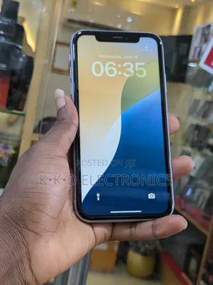 Apple iPhone 11 64 GB Purple