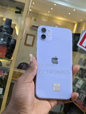 Apple iPhone 11 64 GB Purple