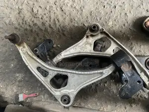 Honda Pilot 2016 to 2020 Lower Arm Pair.