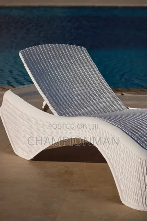 Pool Side Bed