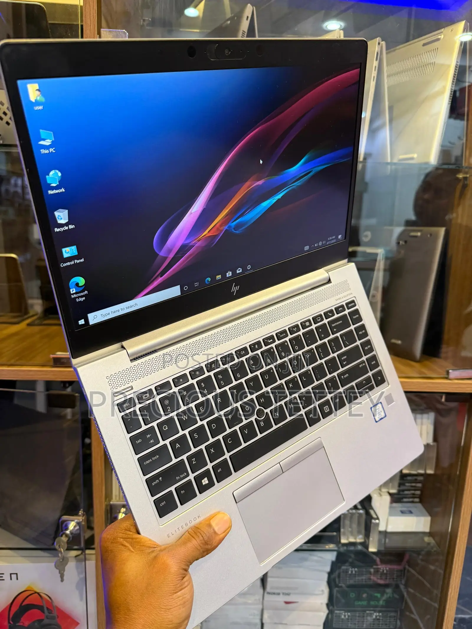 Laptop HP EliteBook 840 G6 12GB Intel Core I5 SSD 256GB