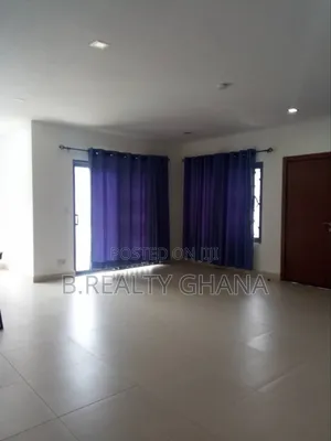 5bdrm Townhouse / Terrace in Airport Residential Area for rent