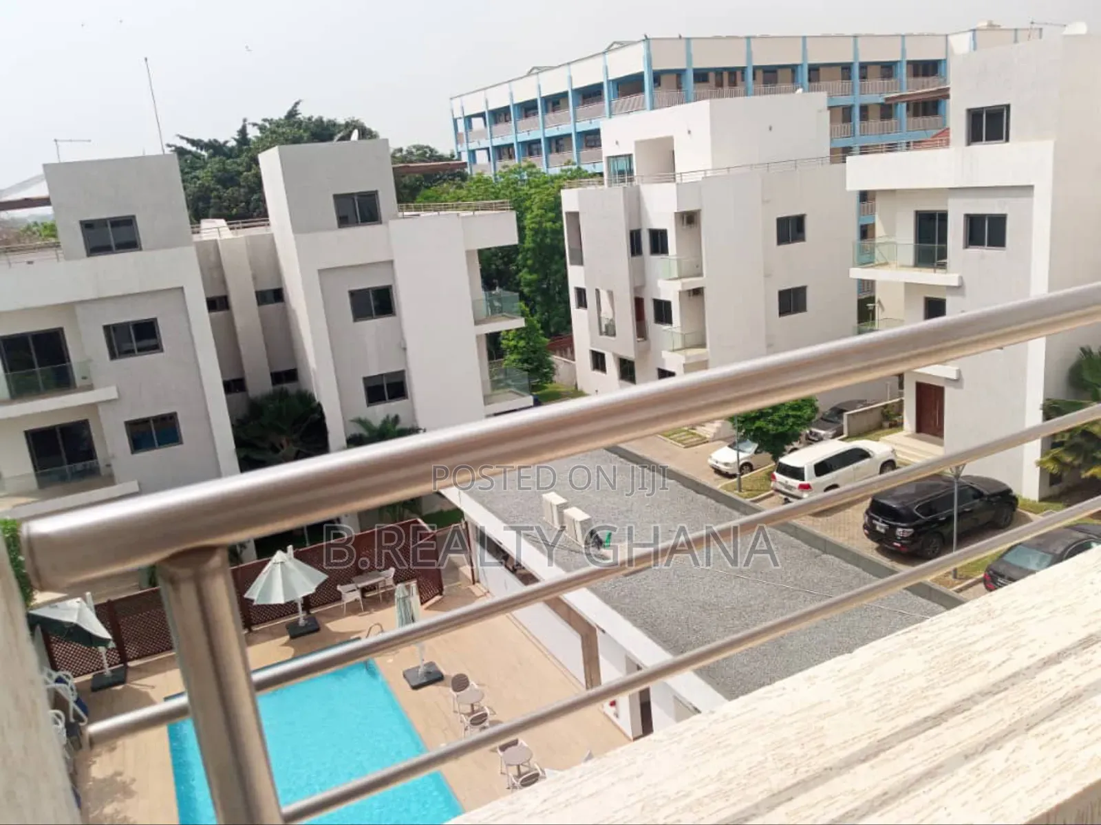 5bdrm Townhouse / Terrace in Airport Residential Area for rent