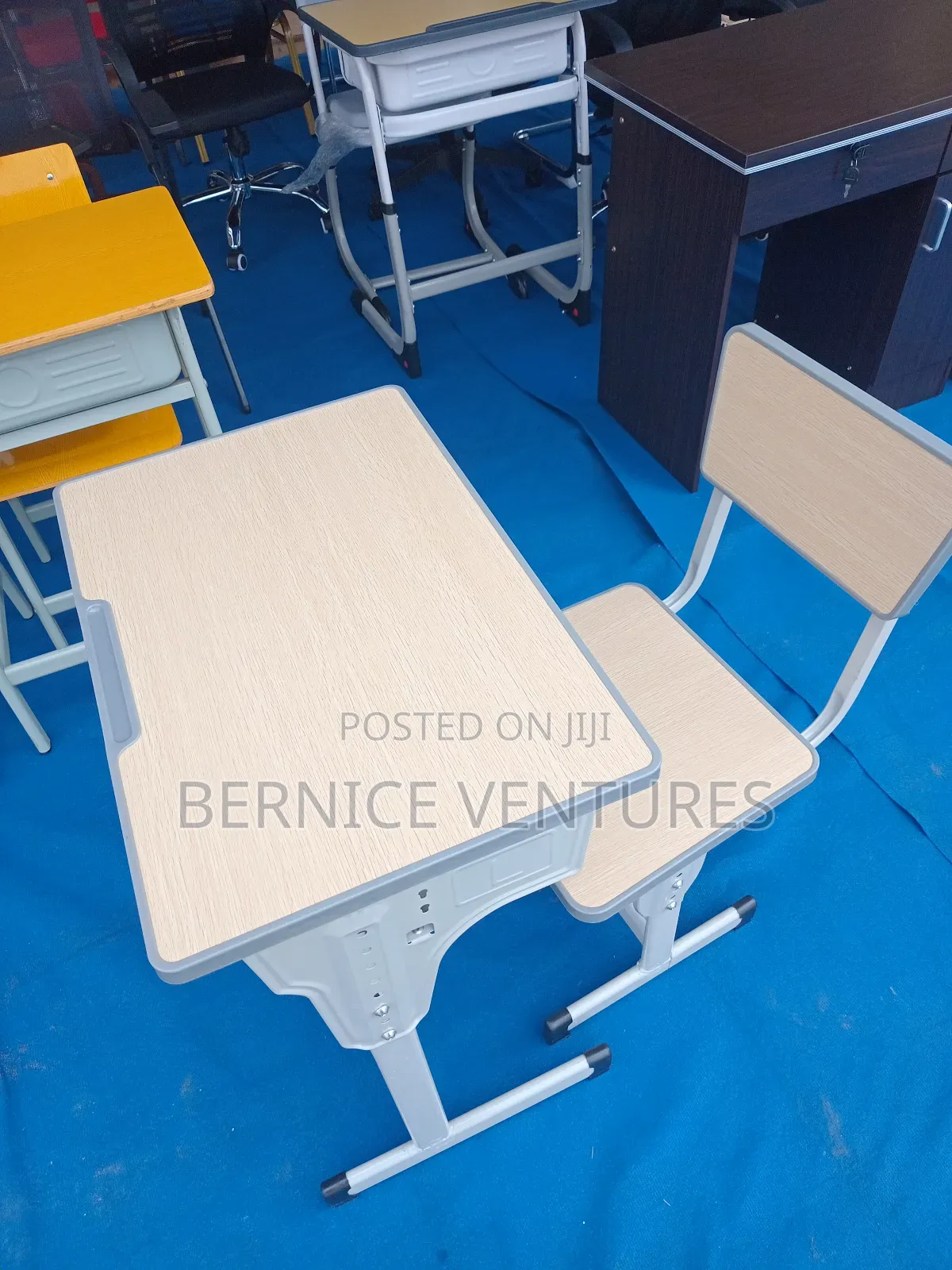 Quality Desk and Chair for Learning