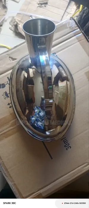 Urine Can (Metal)