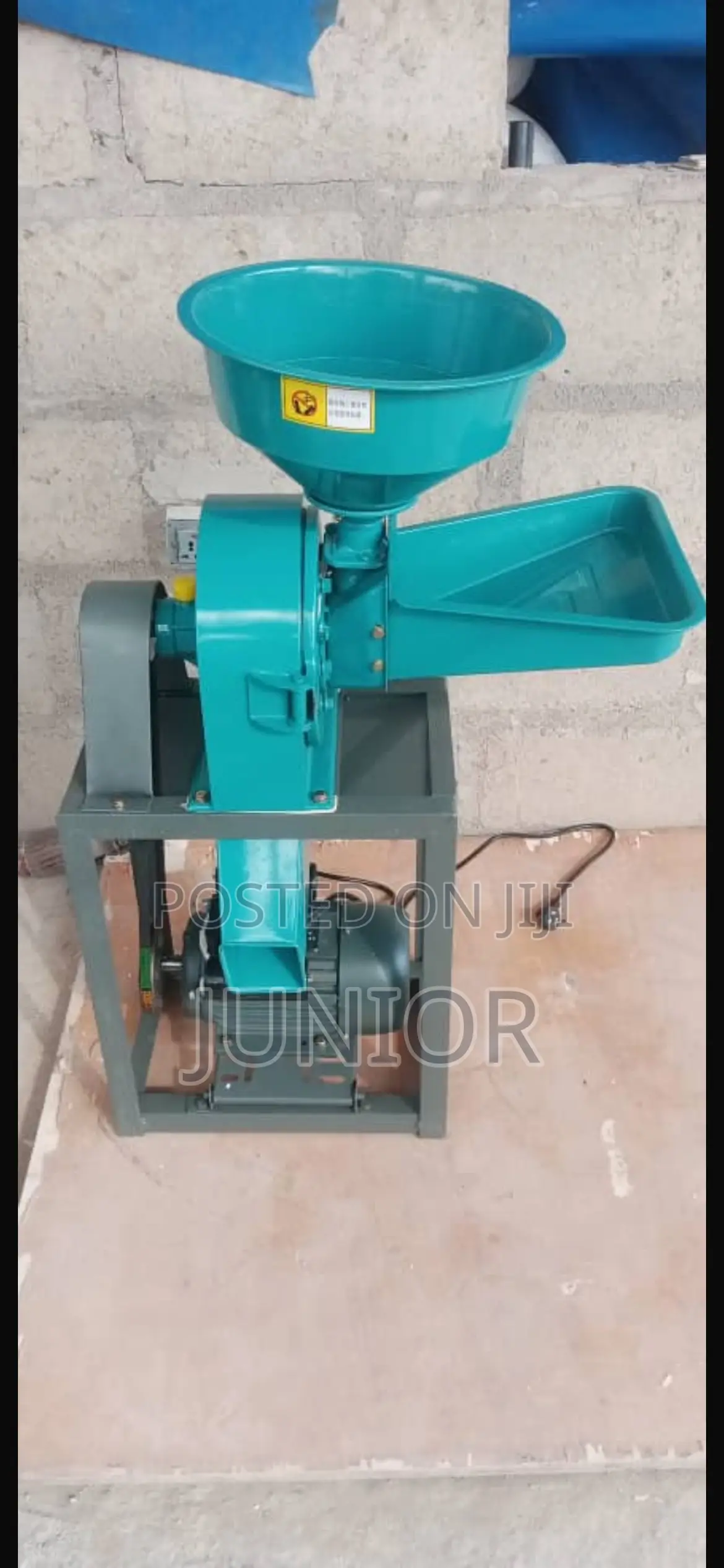 Feed Grinder