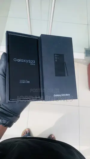 New Samsung Galaxy S23 Ultra 256 GB Green