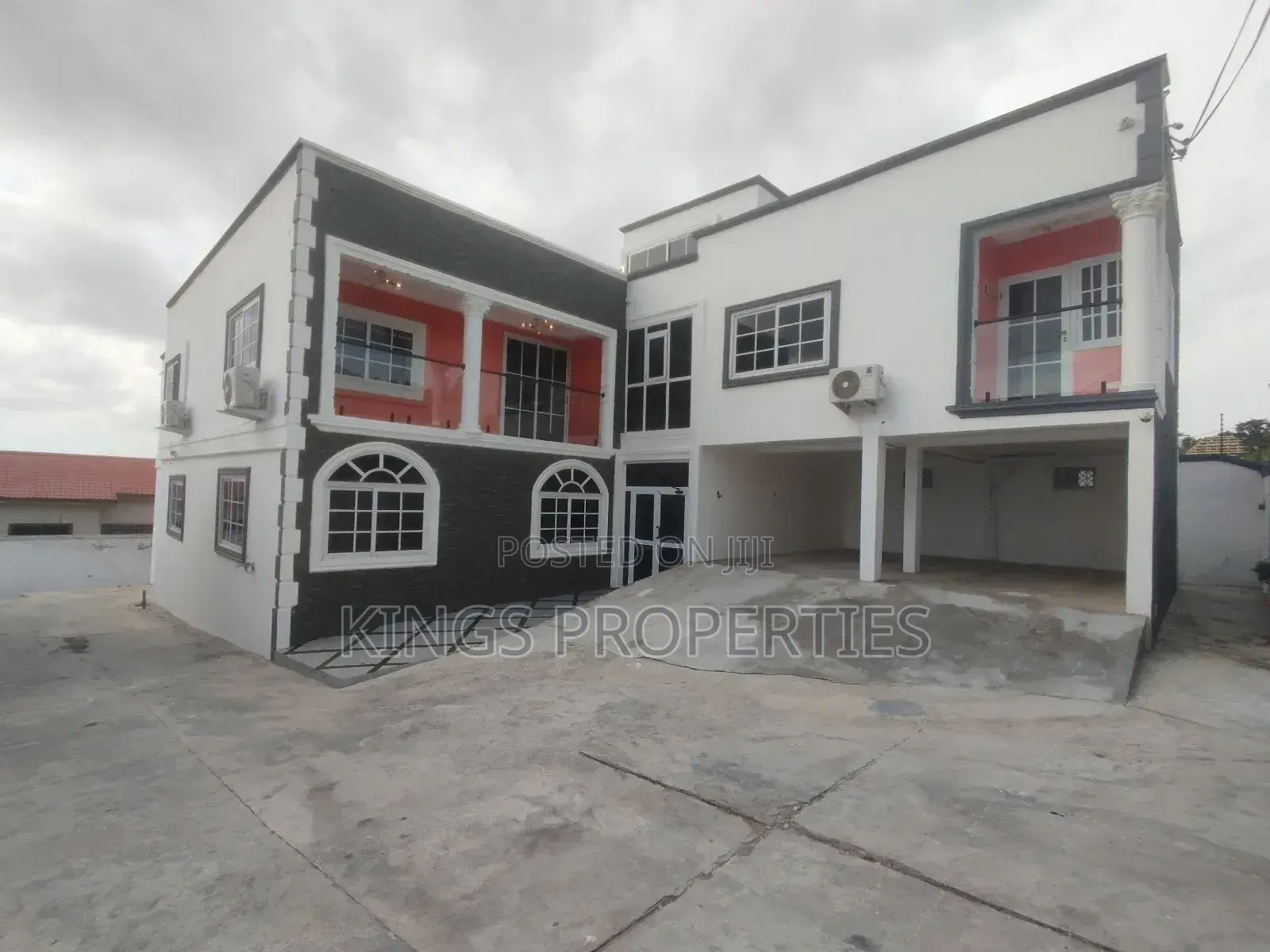 Furnished 4bdrm Apartment in Broadcasting, West Hills Mall Area