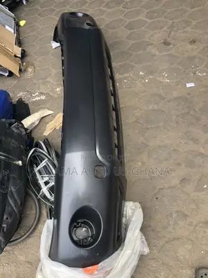 Toyota Highlander 2004,2005,2006,2007 Front Bumper