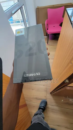 New Samsung Galaxy S20 Ultra 5G 128 GB Black