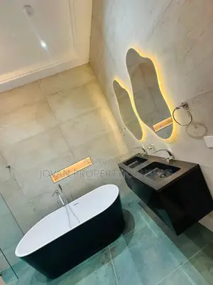 4bdrm House in East Legon for sale