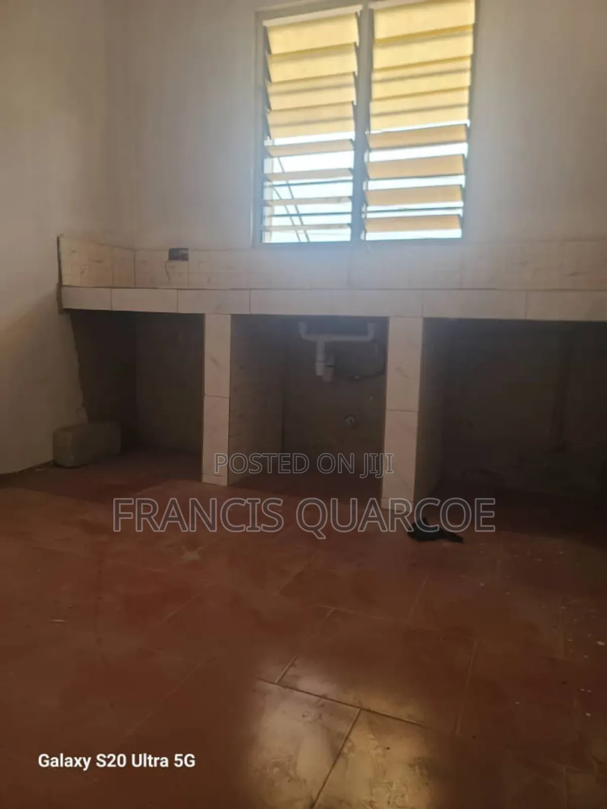 1bdrm Apartment in Francis Quarcoe, Dome for rent