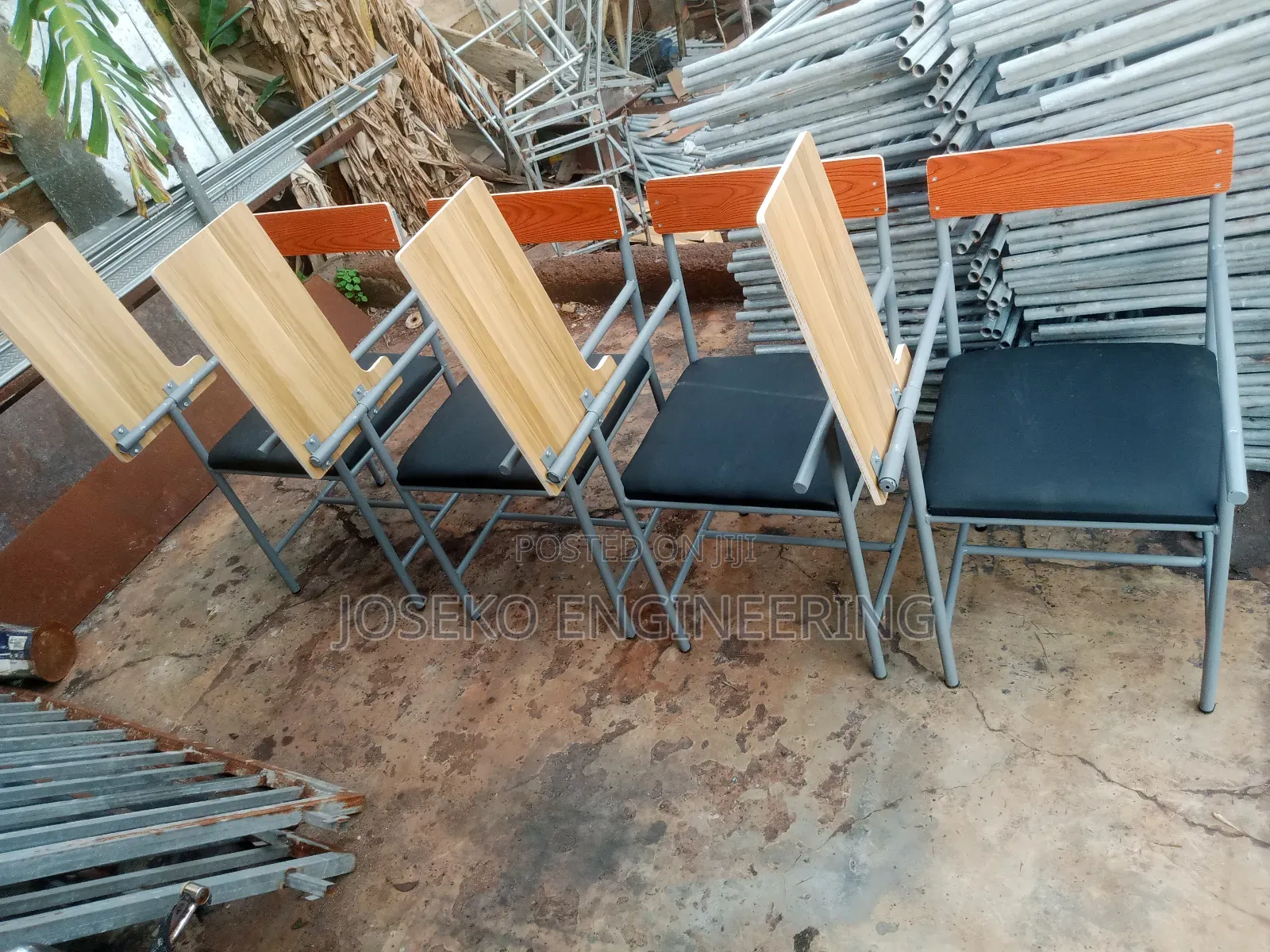 Desk For Student.(Table Attached)