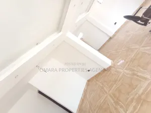 Double Shop Available for Rent.