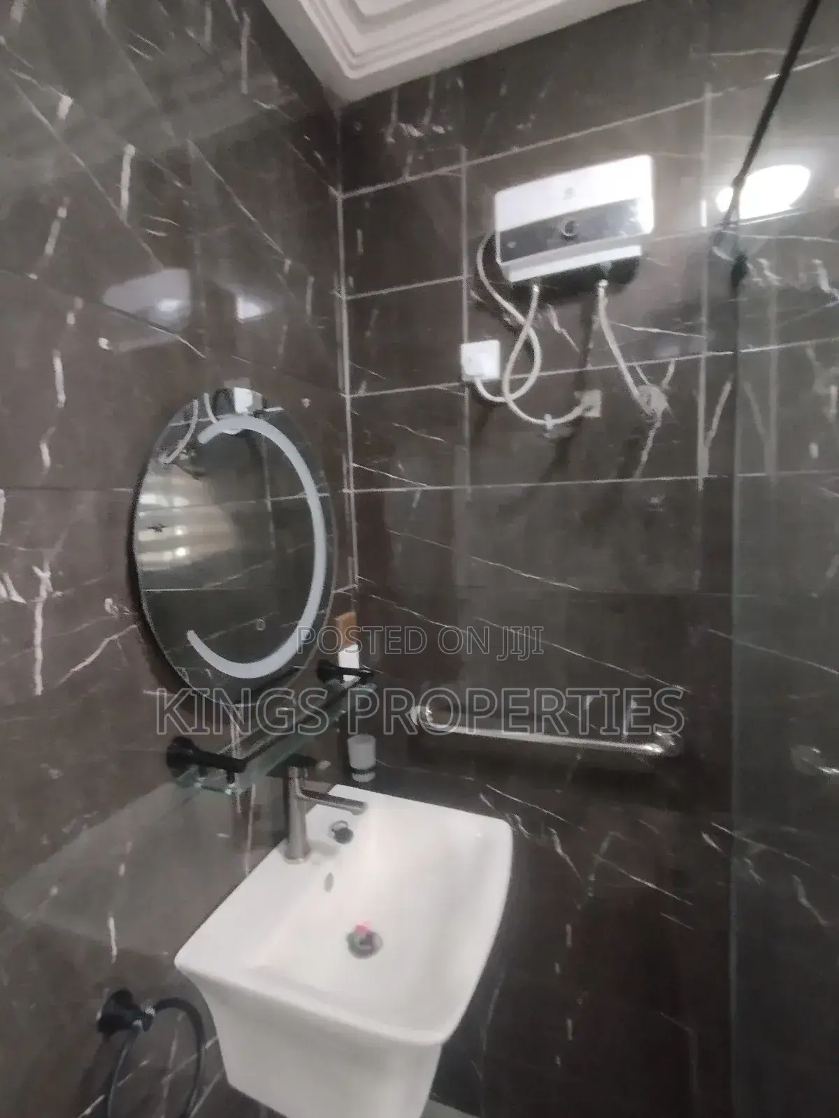 Furnished 4bdrm Apartment in Broadcasting, West Hills Mall Area