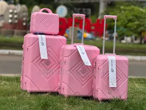 Pp High Quality Luxury Hard Four Pieces Luggage