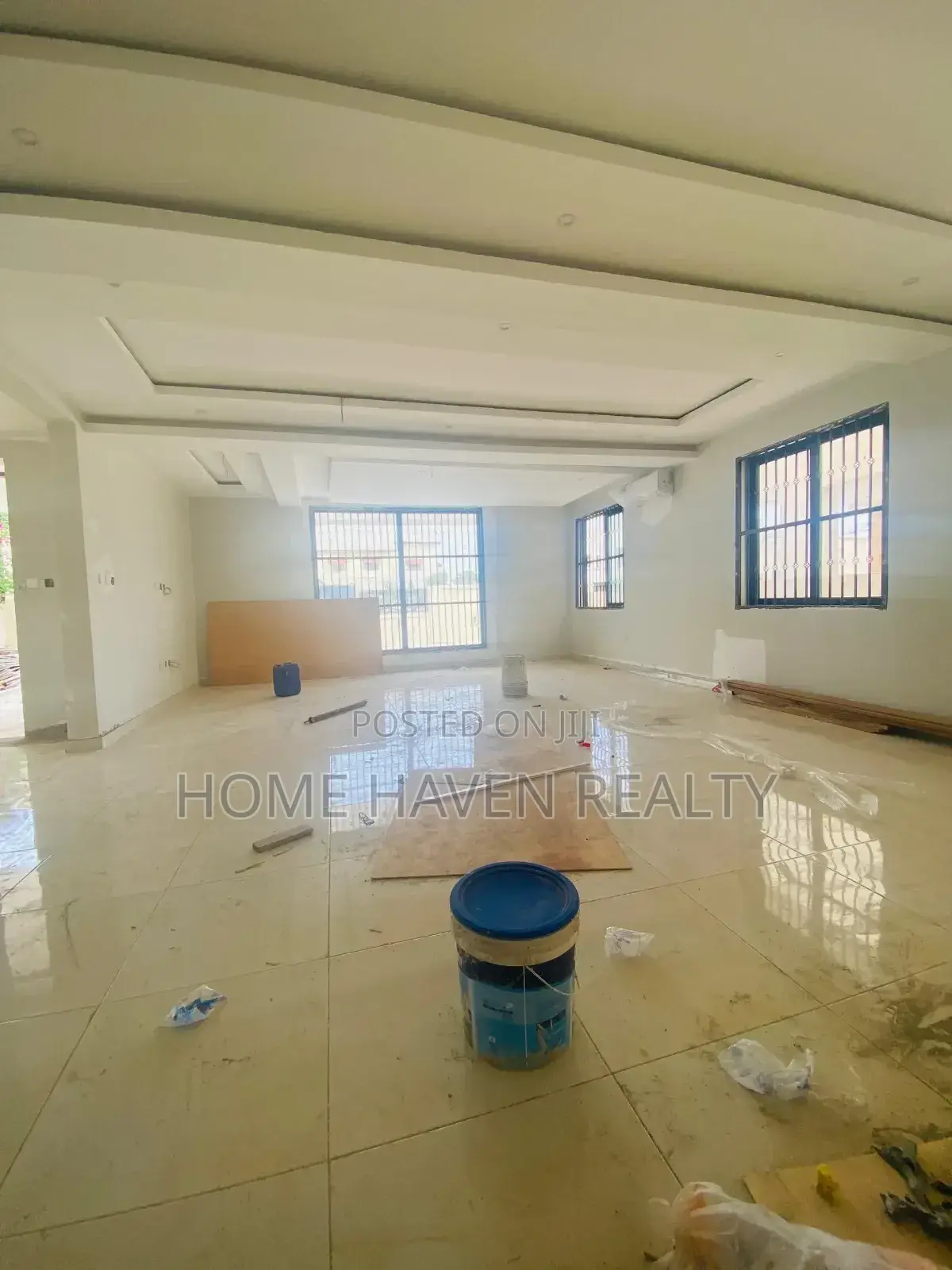 4bdrm House in Dzorwulu for rent