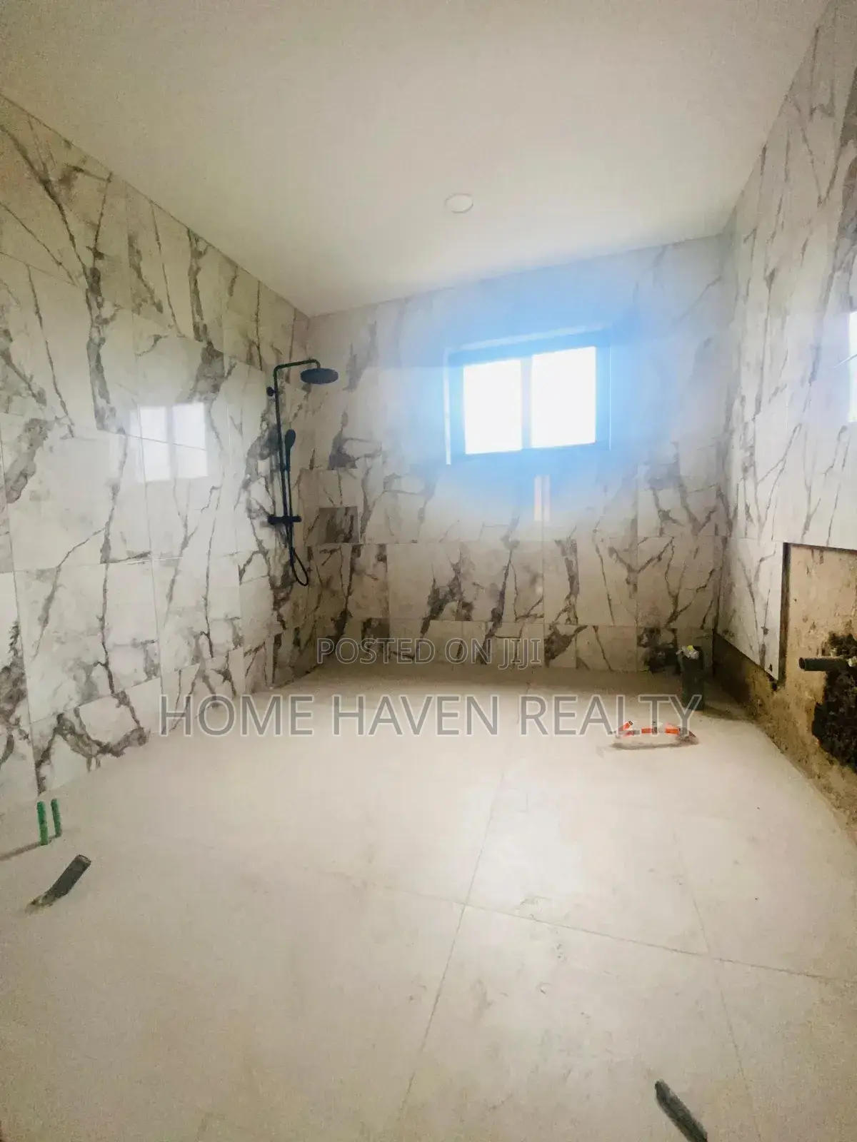 4bdrm House in Dzorwulu for rent