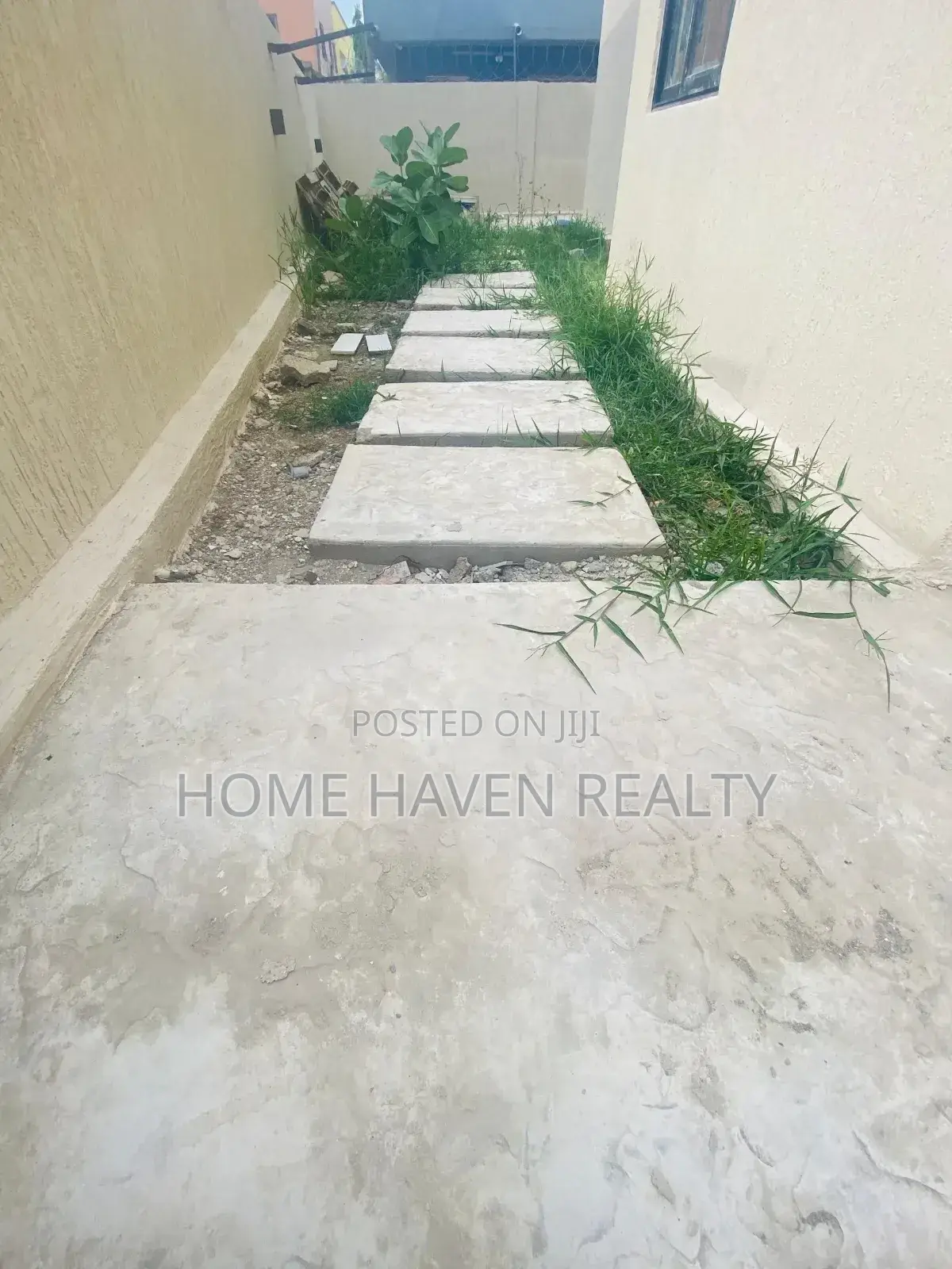 4bdrm House in Dzorwulu for rent