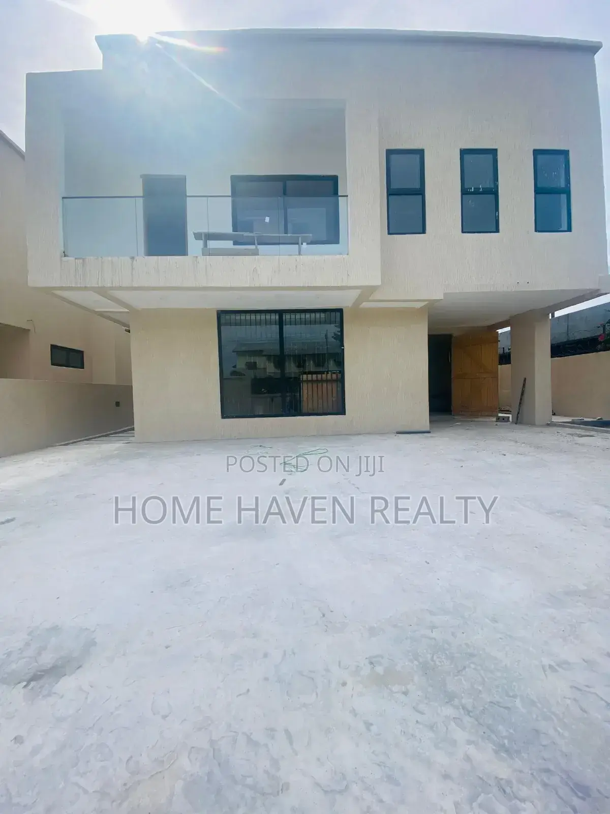 4bdrm House in Dzorwulu for rent