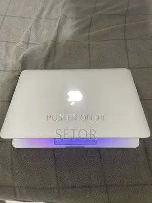 Laptop Apple MacBook 2015 8GB Intel Core i5 HDD 128GB