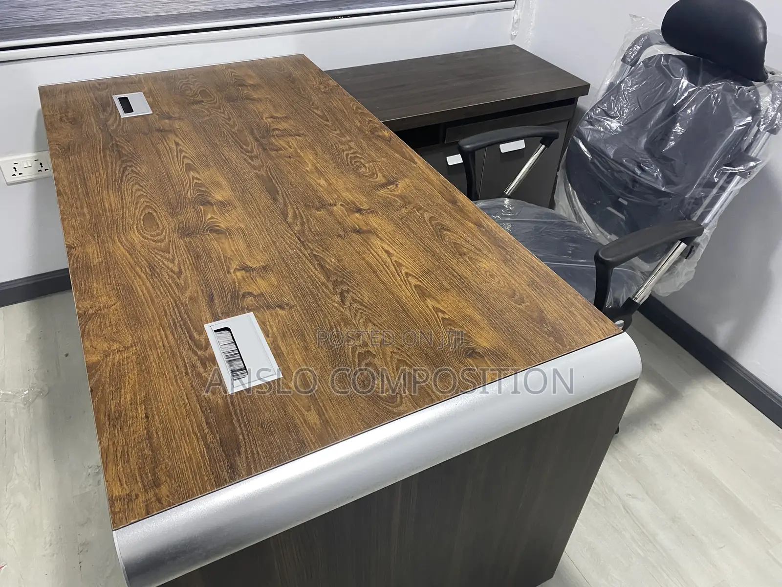 Latest L-Shape Office Table