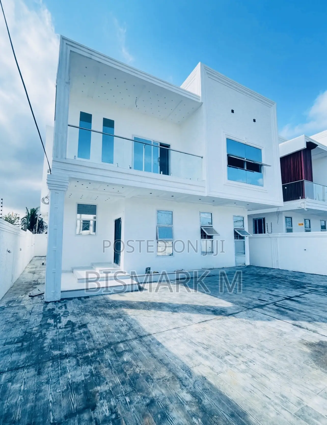 4bdrm House in Ashaley Botwe for sale