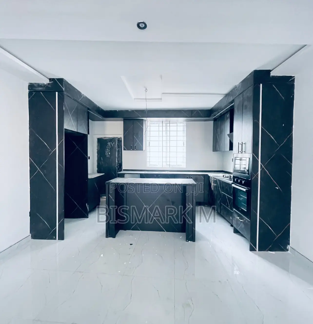 4bdrm House in Ashaley Botwe for sale