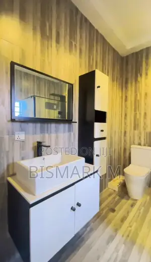 4bdrm House in Ashaley Botwe for sale