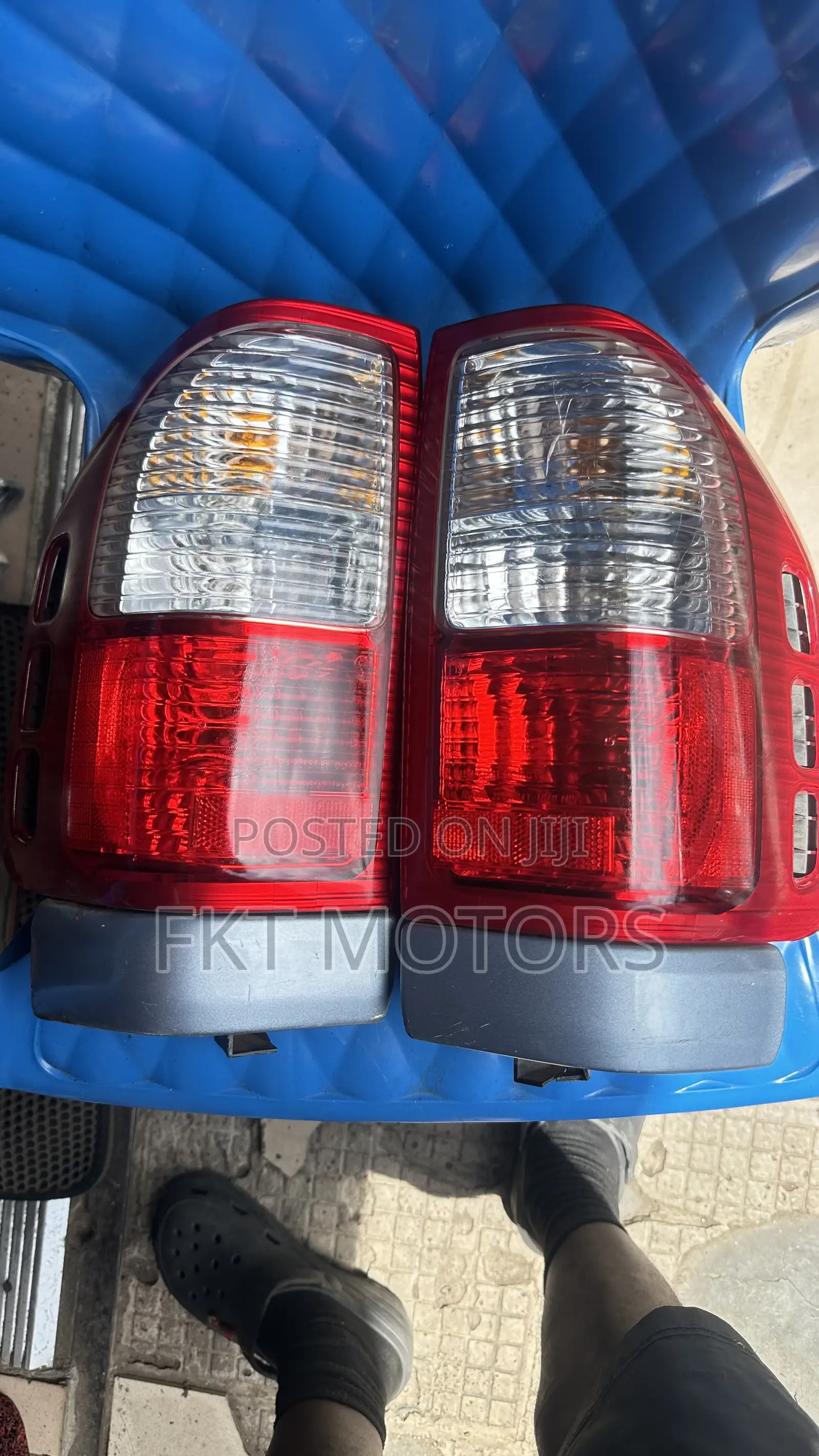 Isuzu Rodeo Taillights 2001,2002,2003,2004,2005,2006,2007
