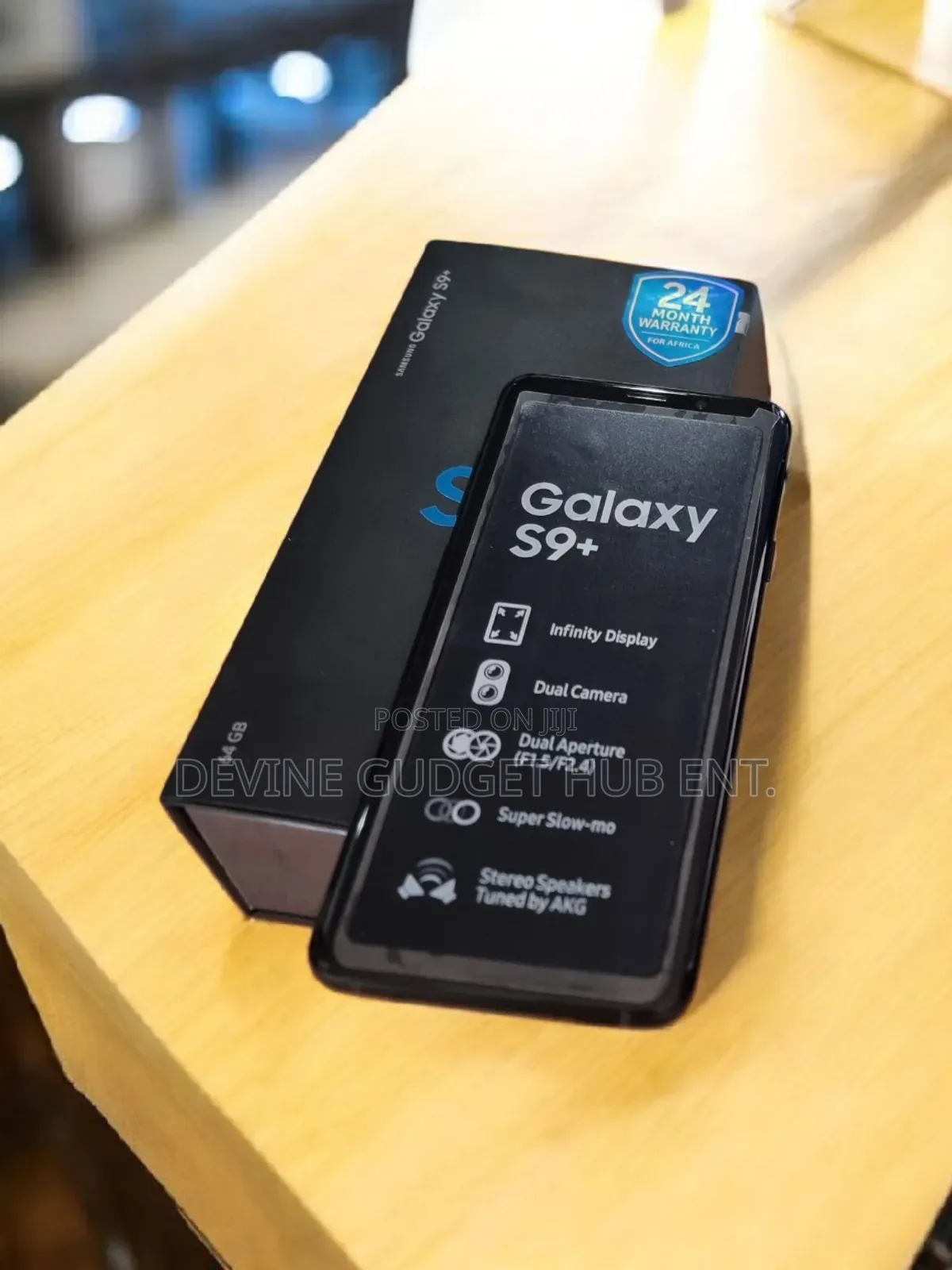 New Samsung Galaxy S9 Plus 64 GB Gold