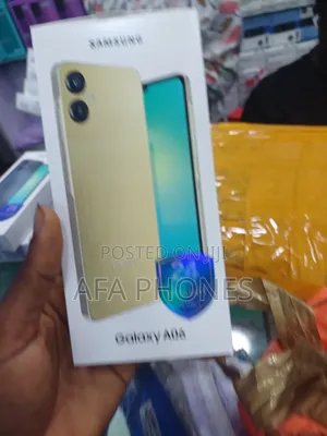 New Samsung Galaxy A06 128 GB Gold