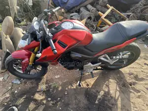 Honda CB 2020 Red