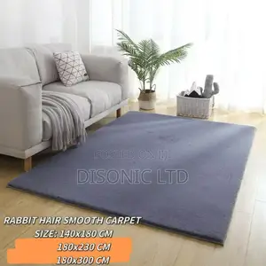 Fluffy Smooth Carpets