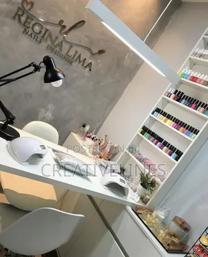 Manicure Studio Interior