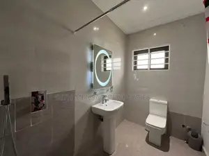 Furnished 5bdrm House in Adjiriganor for sale
