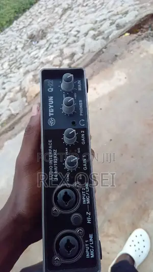 Audio Interface Q22