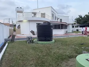 5bdrm House in East Legon for sale