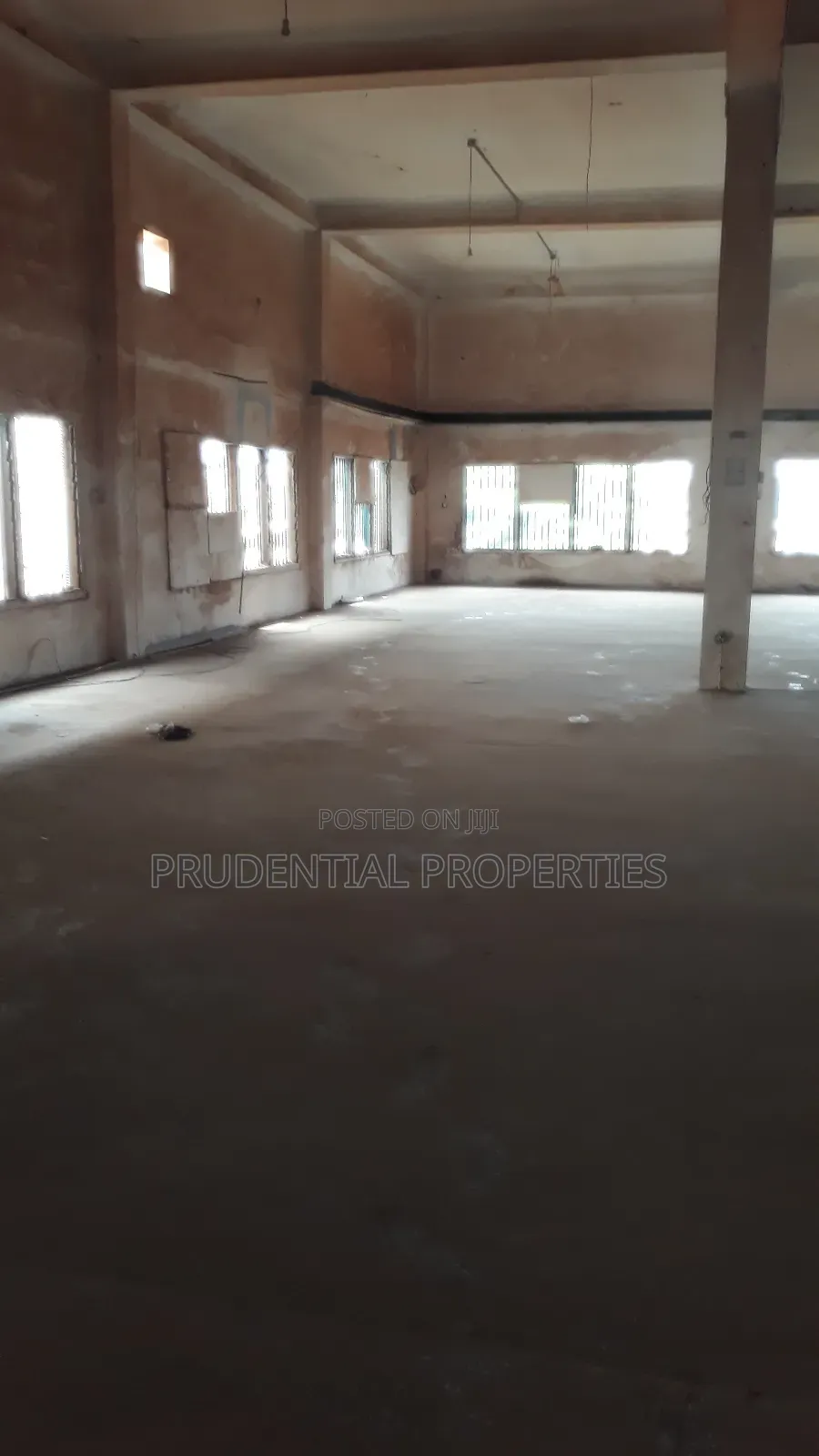 Warehouse for Rent at Abeka Junction