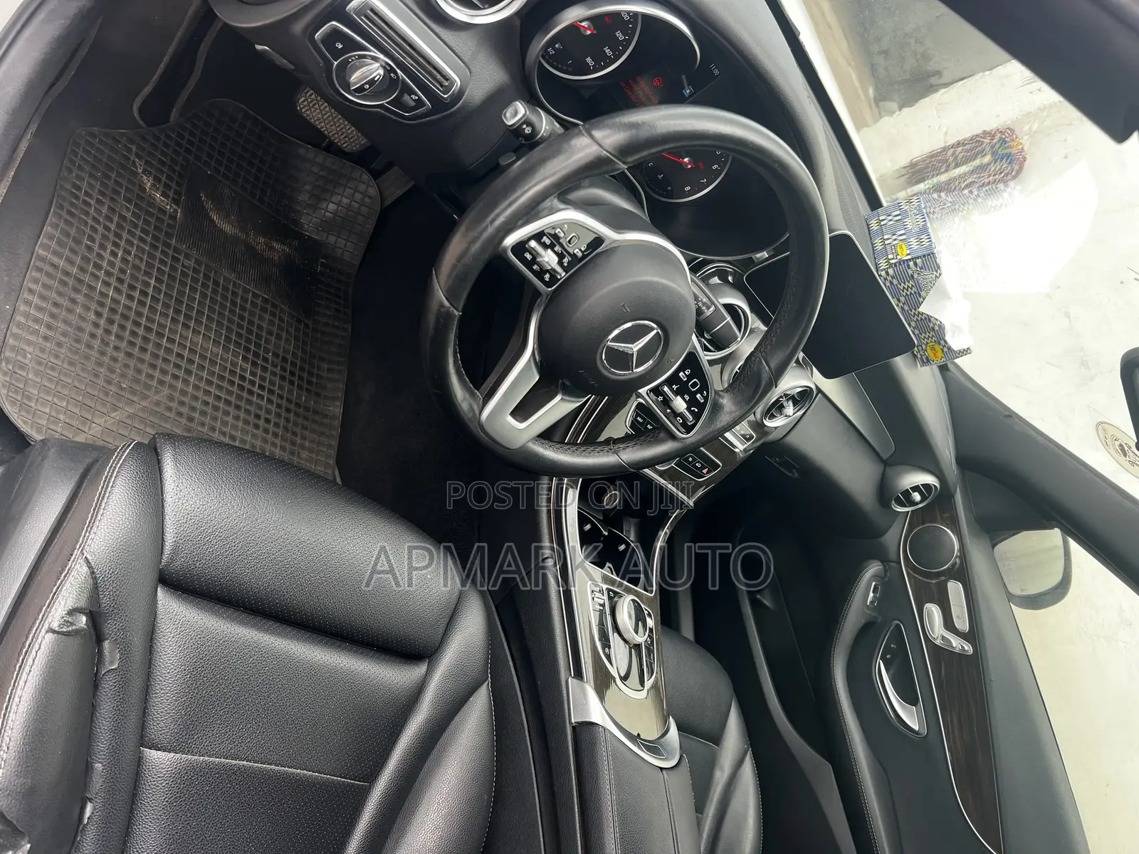 Mercedes-Benz C300 Base C300 AWD 4MATIC Sedan 2019 White