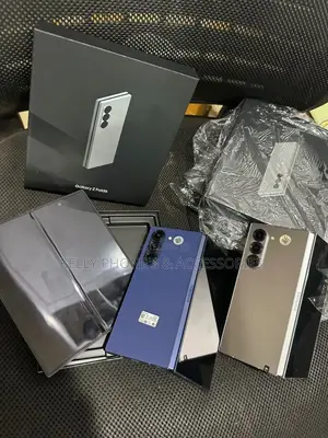 New Samsung Galaxy Z Fold6 256 GB Blue