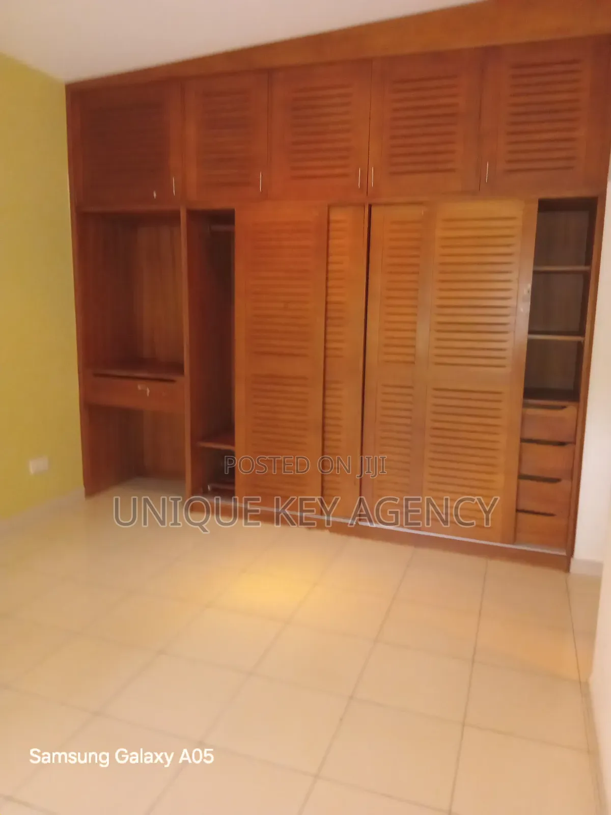 4bdrm House in Unique Key Agency, Airport Residential Area for rent