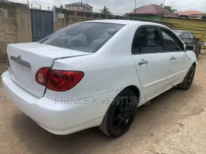 Photo - Toyota Corolla 1.8 LE 2008 White