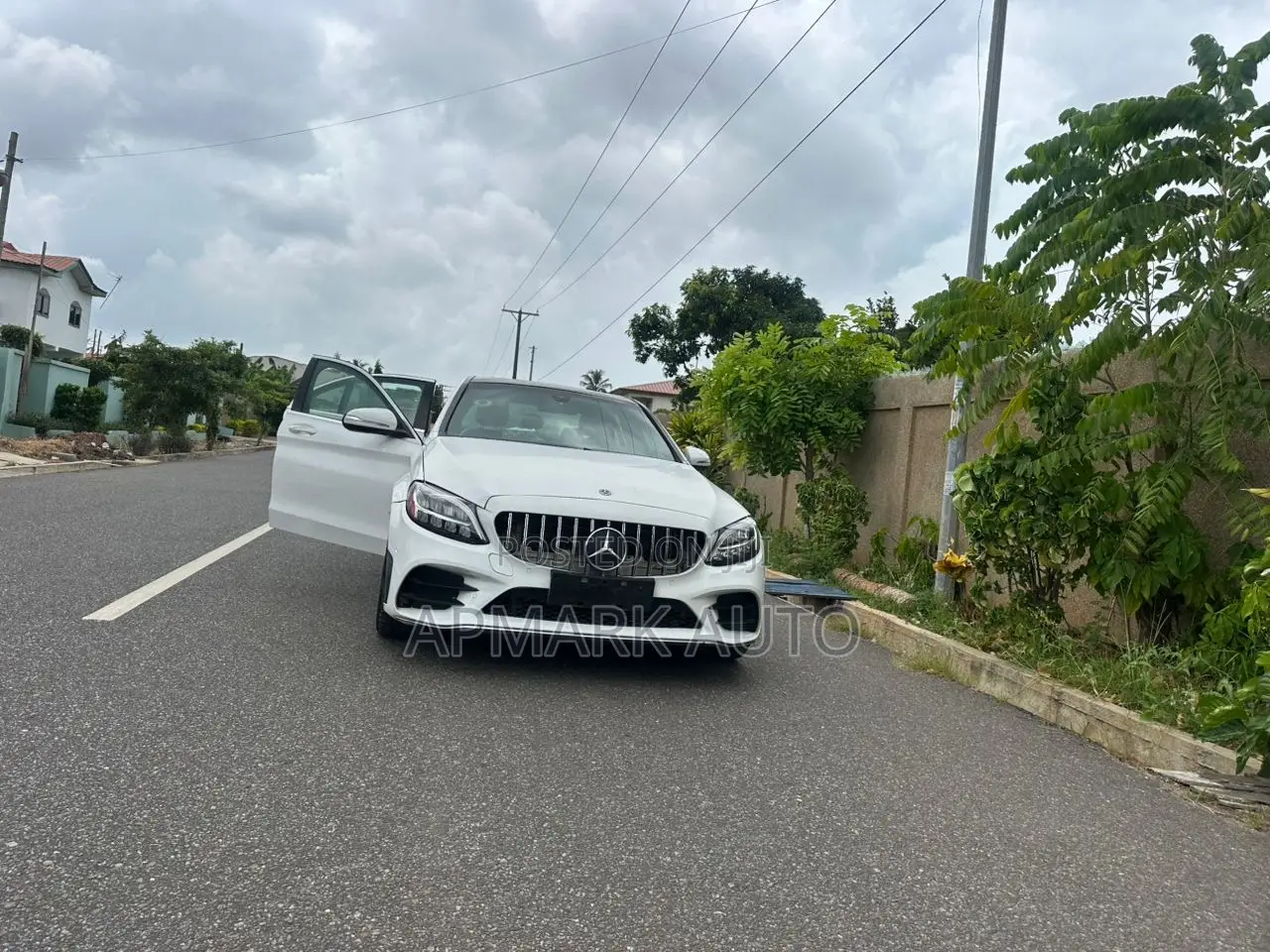 Mercedes-Benz C300 Base C300 AWD 4MATIC Sedan 2019 White
