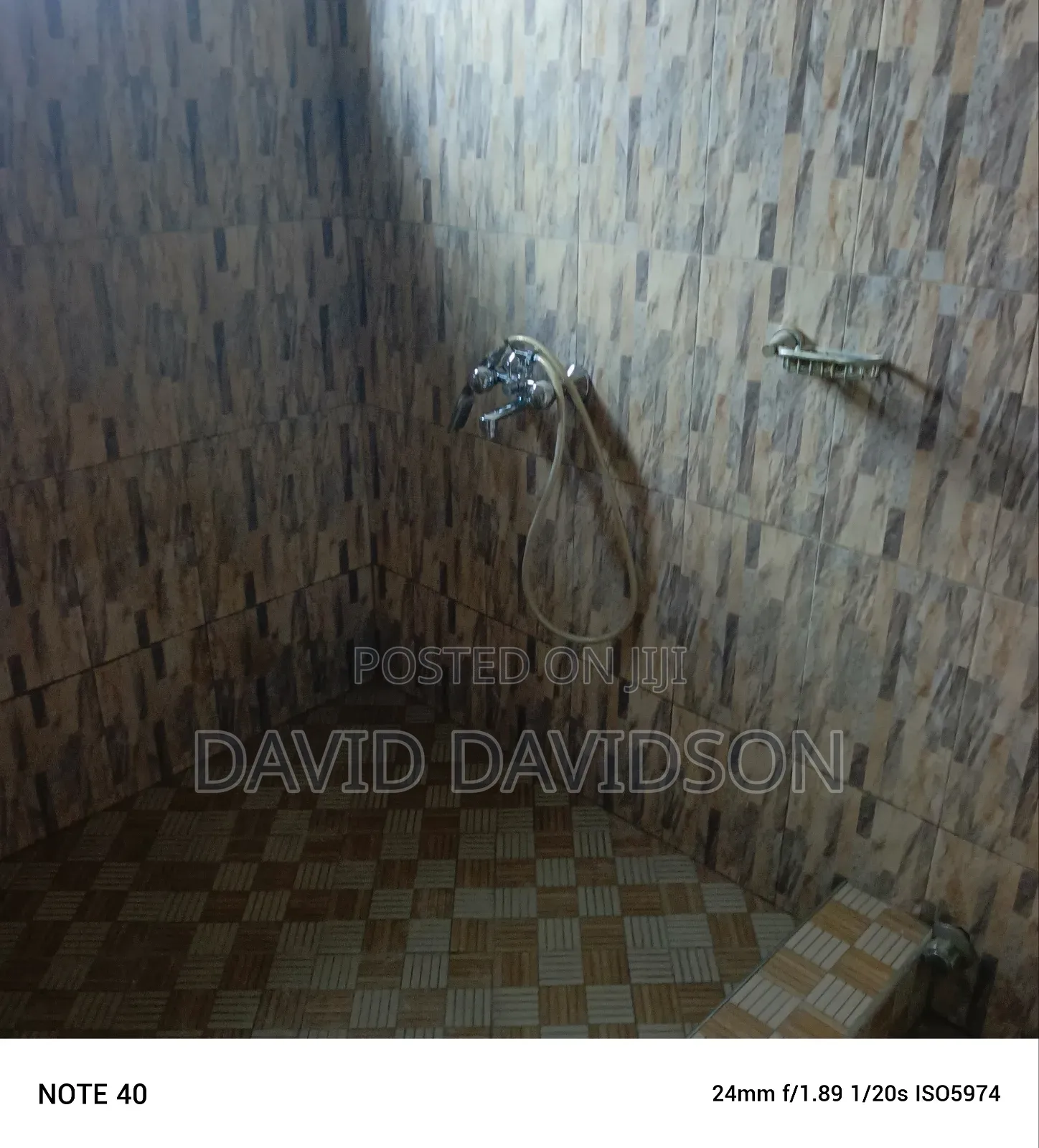 4bdrm Mansion in 4 Bedbedroom With, Tema Metropolitan for rent