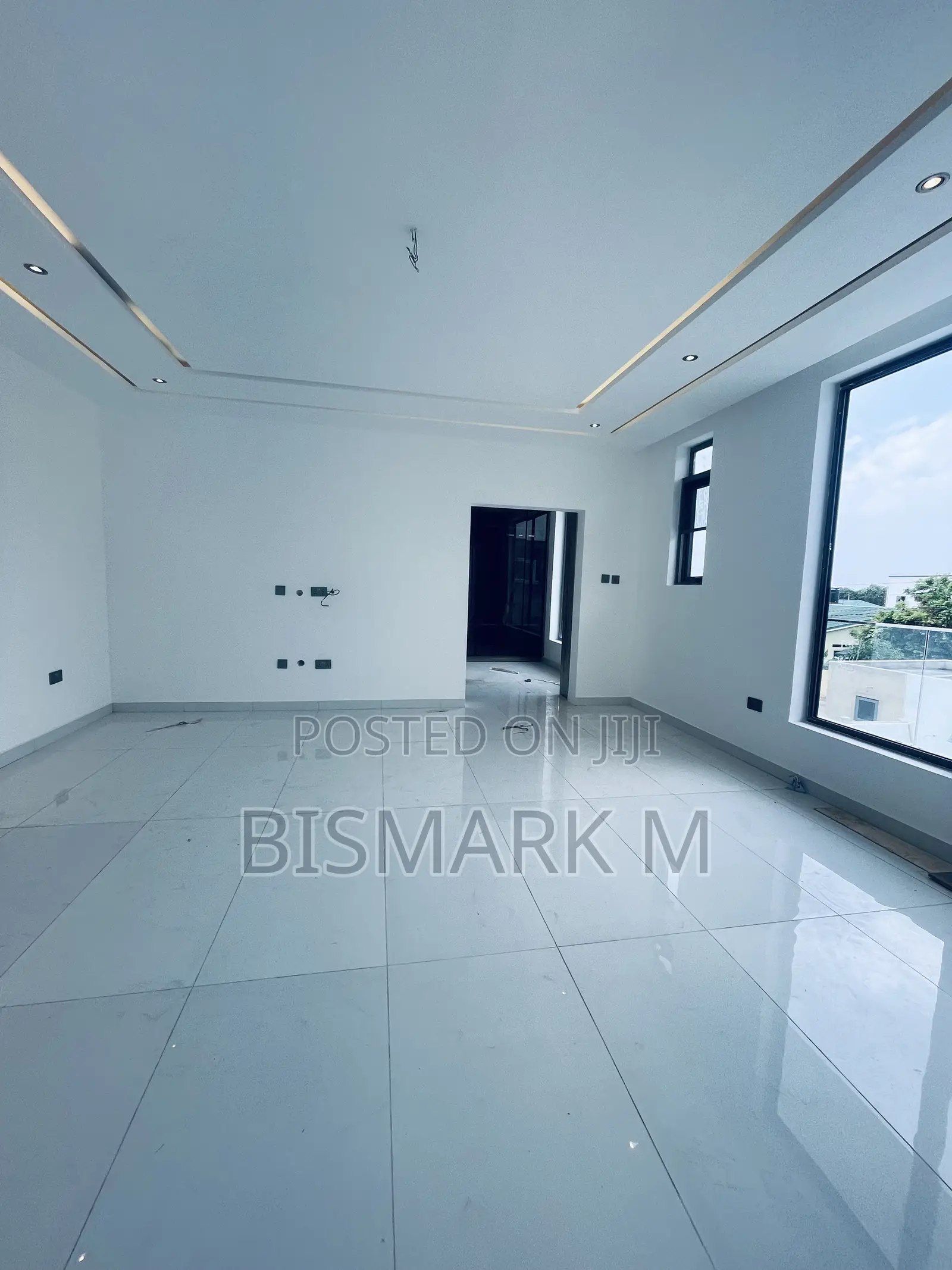 4bdrm House in Ashaley Botwe for sale